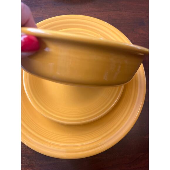 Fiestaware HLC USA Marigold 3 piece dinner set bowl saucer plate No chips - Picture 2 of 3